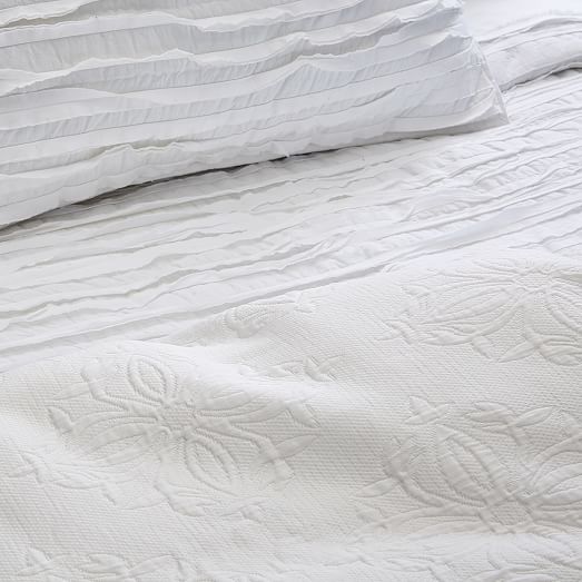 Organic Diamond Medallion Matelasse Standard Shams Stone White west elm