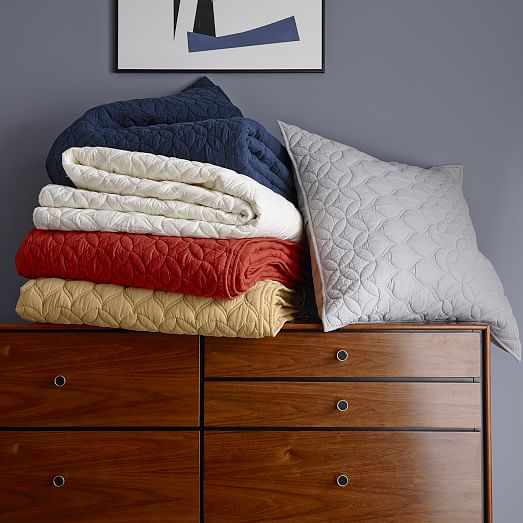 MidCentury Circlet Ogee Quilt + Shams Horseradish west elm