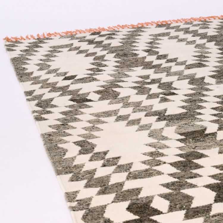 Palmette Chenille Wool Kilim Rug Iron west elm