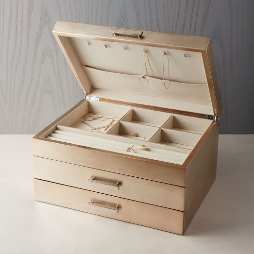 How to Choose a Jewelry Box